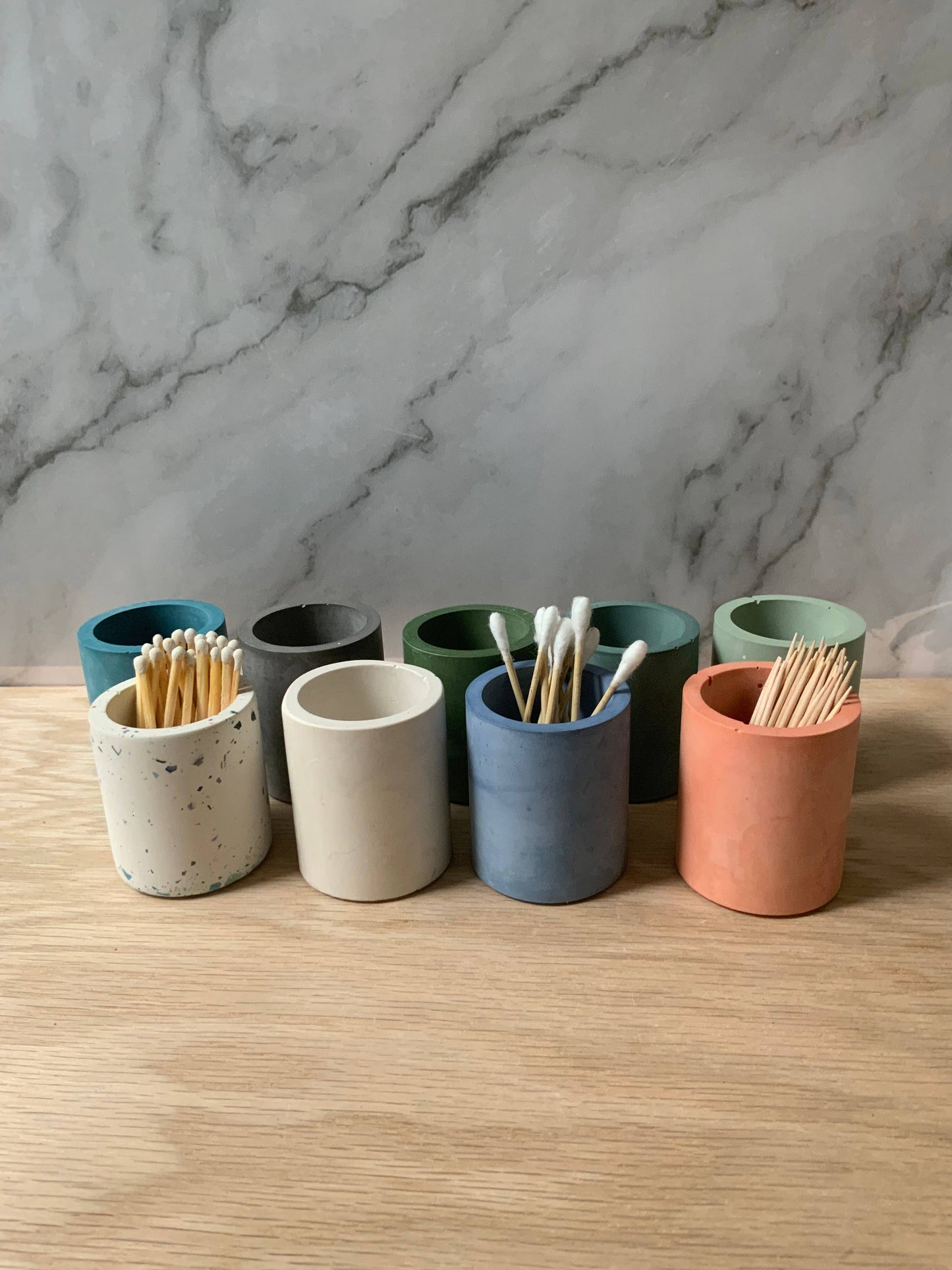 Small Organization Cup | Concrete storage pot: Hunter Green